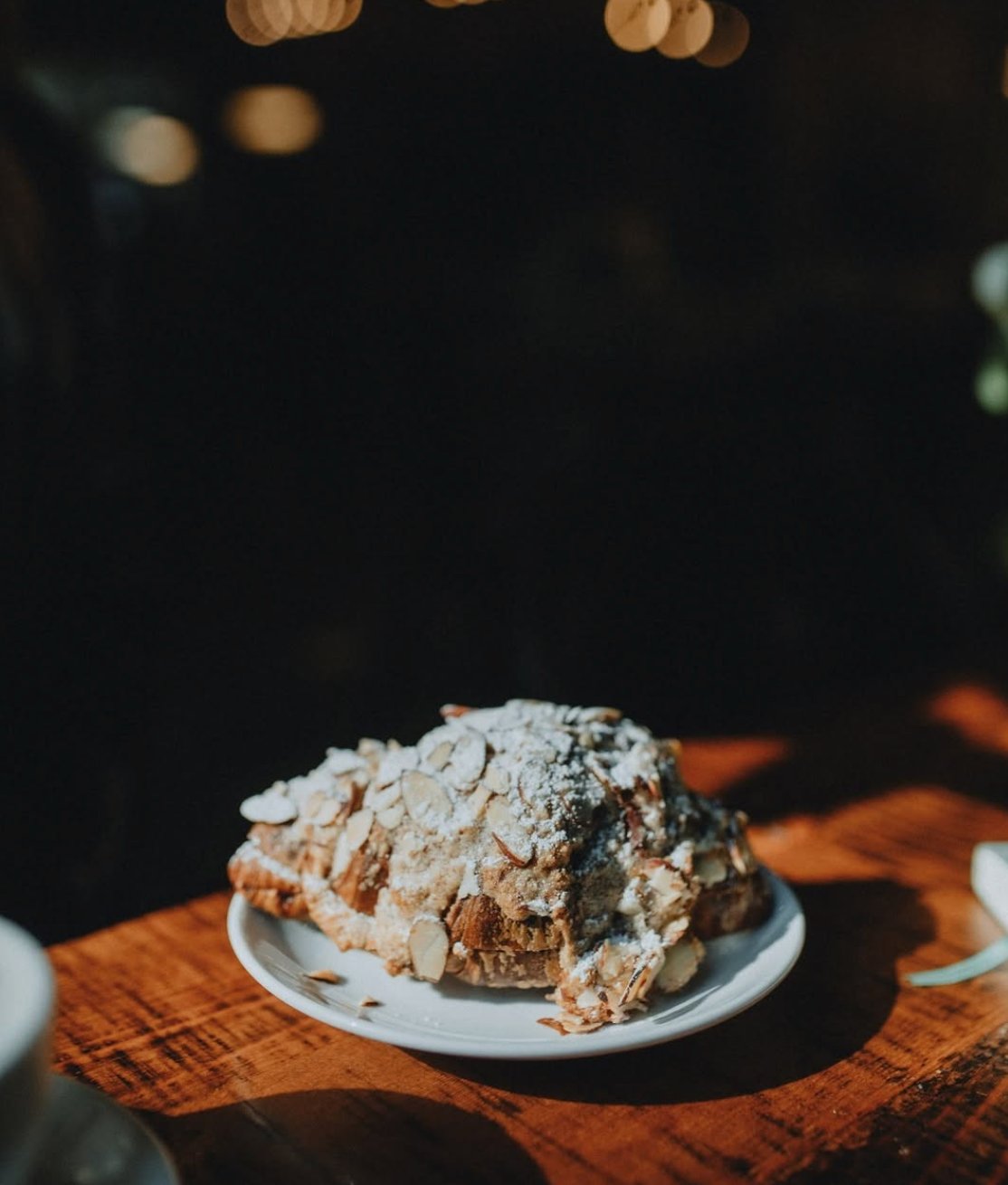 Almond Croissant 4 Pack